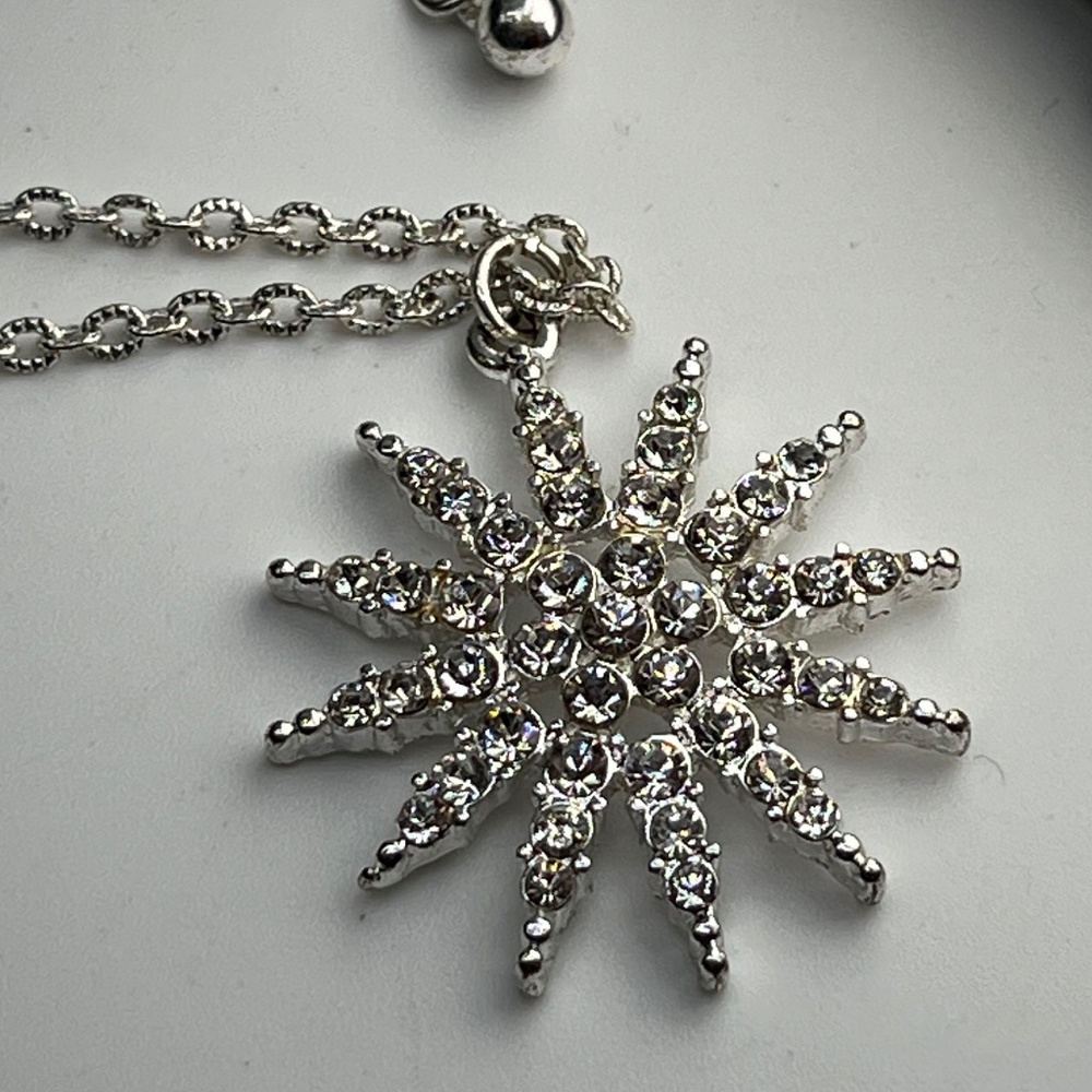 Holiday Snowflake , Flower, Star, Silver Tone Necklace W/Rhinestones.